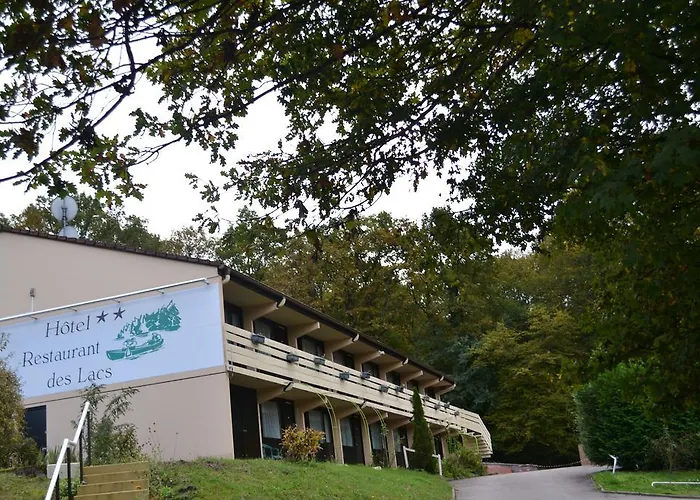 Restaurant Des Lacs 孔特雷克塞维尔
