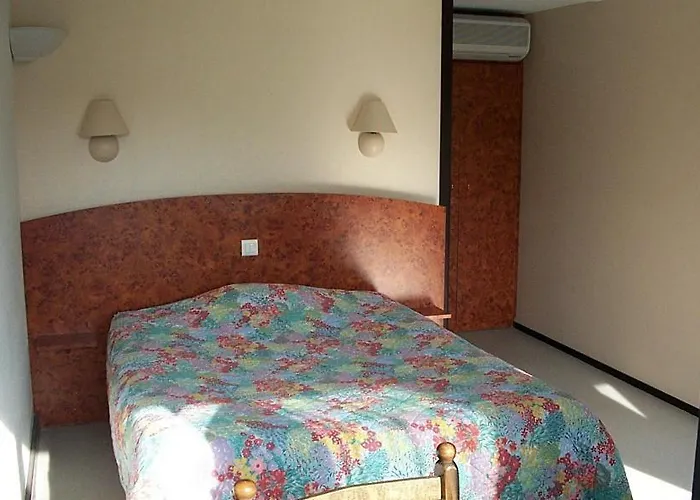 Restaurant Des Lacs Отель 2*